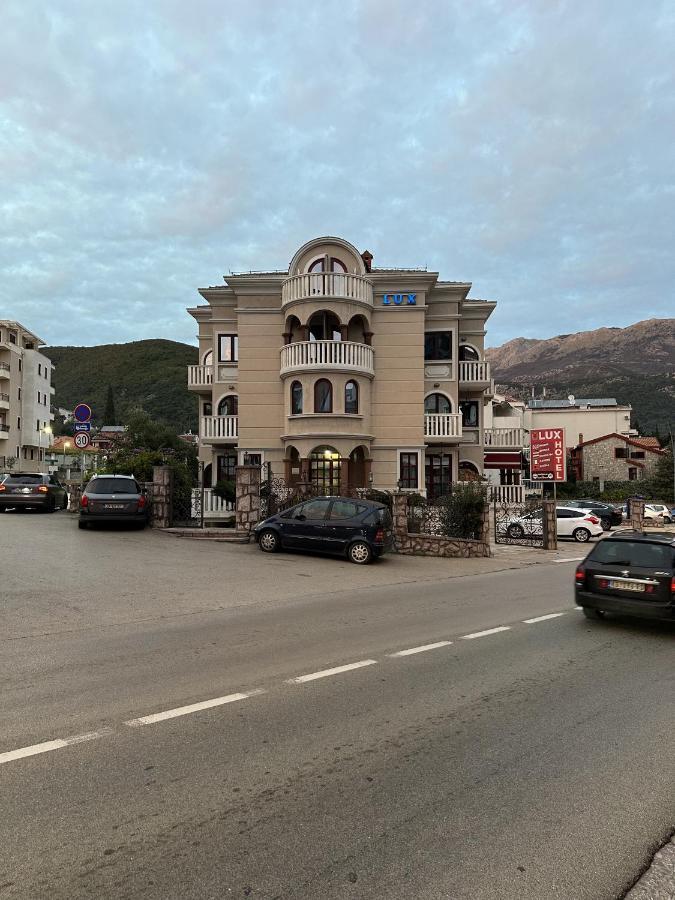 Beatrix Lux Hotel Budva Exterior foto