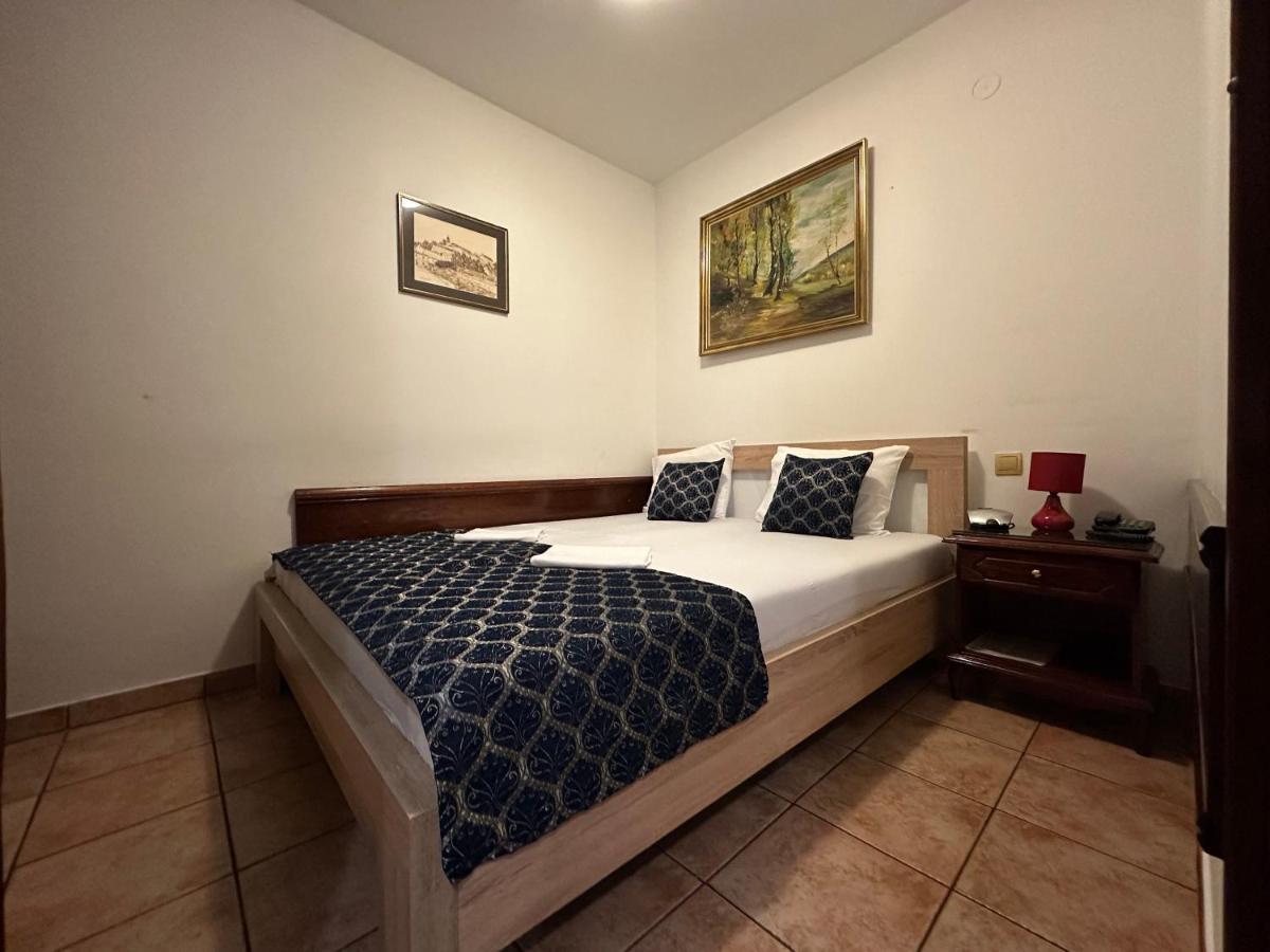 Beatrix Lux Hotel Budva Exterior foto