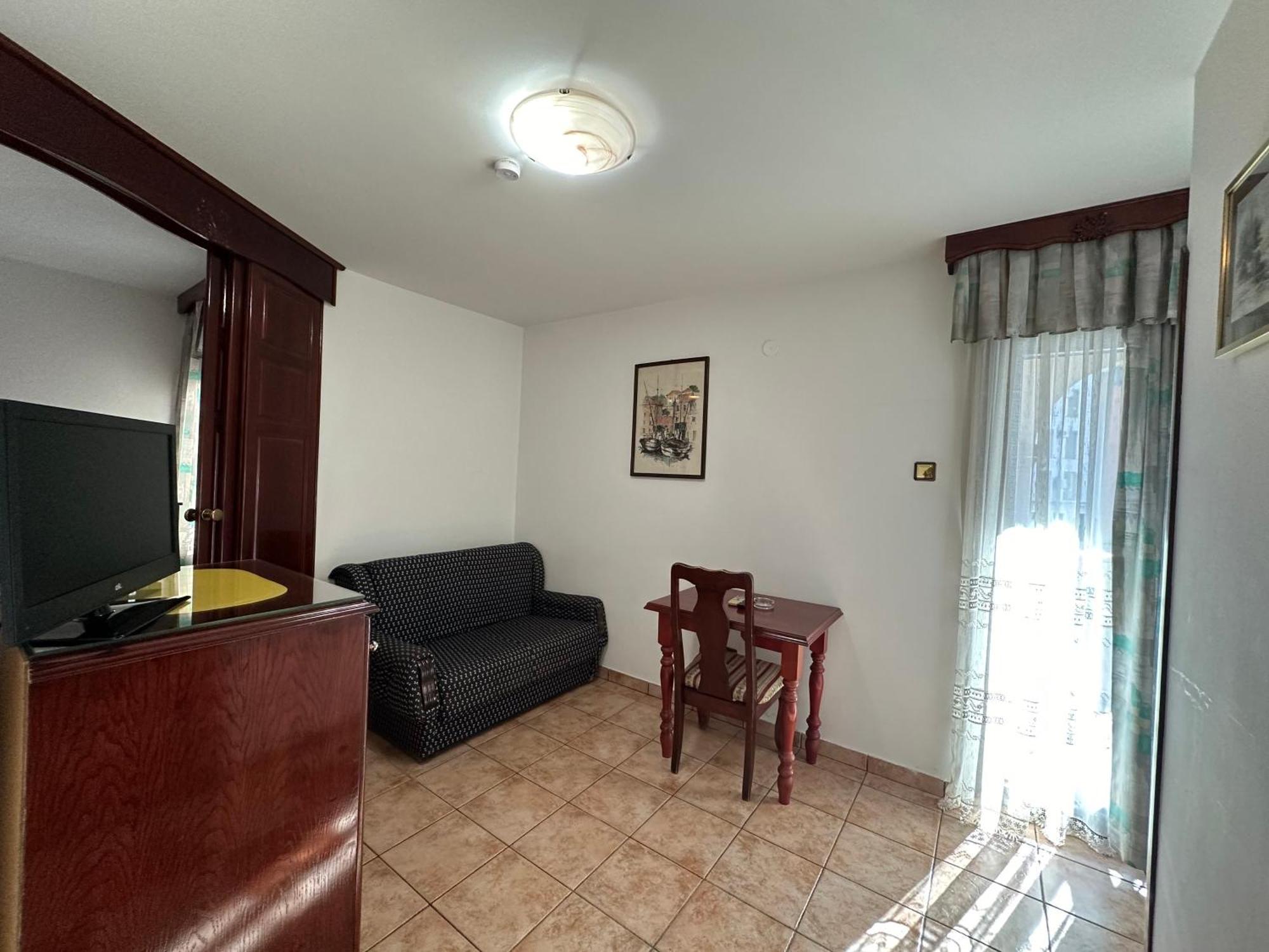 Beatrix Lux Hotel Budva Exterior foto